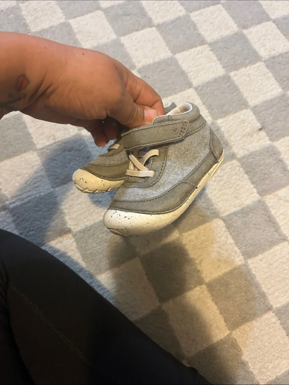 Stride Rite Toddler Gray High-Top Sneakers with White Speckled Toe